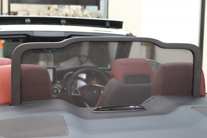 メルセデスベンツ Cクラス C180ｶﾌﾞﾘｵﾚ ｽﾎﾟｰﾂ ﾚｻﾞｰｴｸｽｸﾙｰｼﾌﾞ&ﾚｰﾀﾞｰｾｰﾌﾃｨPKG　ｷｰﾚｽｺﾞｰ 赤本革 ｴｱｽｶｰﾌ ﾍｯﾄﾞｱｯﾌﾟD HDDﾅﾋﾞTV BT音楽 ﾊﾞｯｸｶﾒﾗ PTS LEDﾗｲﾄ AMGｴｱﾛ&19AW ﾀﾞｲﾅﾐｯｸS 赤幌 9AT　2年保証