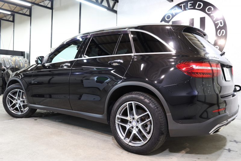 メルセデスベンツ GLC GLC250 4MATIC ｽﾎﾟｰﾂ 本革仕様 ﾚｰﾀﾞｰｾｰﾌﾃｨPKG　ｷｰﾚｽｺﾞｰ 黒本革 ﾊﾟﾉﾗﾏSR 純正HDDﾅﾋﾞTV BT音楽 ﾌﾞﾙﾒｽﾀｰ 360ｶﾒﾗ PTS LEDﾗｲﾄ 自動Rｹﾞｰﾄ ﾊﾝｽﾞﾌﾘｰA AMGｴｱﾛ&19AW 9AT　2年保証