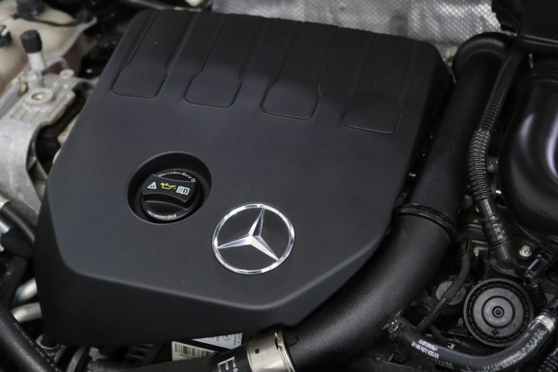 メルセデスベンツ Bクラス B180 AMGﾗｲﾝ AMGﾚｻﾞｰｴｸｽｸﾙｰｼﾌﾞ&ｱﾄﾞﾊﾞﾝｽﾄﾞ&ﾅﾋﾞｹﾞｰｼｮﾝ&ﾚｰﾀﾞｰｾｰﾌﾃｨPKG　1ｵｰﾅｰ ｷｰﾚｽｺﾞｰ 黒/赤本革 ﾊﾟﾉﾗﾏSR ﾍｯﾄﾞｱｯﾌﾟD MBUXﾅﾋﾞTV BT音楽 360ｶﾒﾗ PTS LEDﾗｲﾄ 自動Rｹﾞｰﾄ ﾊﾝｽﾞﾌﾘｰA AMGｴｱﾛ&18AW ﾜｲﾔﾚｽ充電 7AT　2年保証