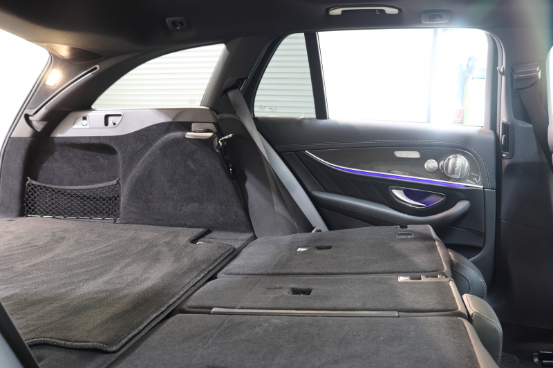 AMG Eクラス E43 4MATIC ｽﾃｰｼｮﾝﾜｺﾞﾝ ﾚｰﾀﾞｰｾｰﾌﾃｨPKG　ｷｰﾚｽｺﾞｰ 黒本革 ｼｰﾄﾋｰﾀｰ ﾊﾟﾉﾗﾏSR ﾍｯﾄﾞｱｯﾌﾟD HDDﾅﾋﾞTV ｽﾏﾎ連携 ﾌﾞﾙﾒｽﾀｰ 360ｶﾒﾗ PTS LEDﾗｲﾄ 自動Rｹﾞｰﾄ ﾊﾝｽﾞﾌﾘｰA AMG専用装備&ﾁｭｰﾆﾝｸﾞ 9AT　2年保証