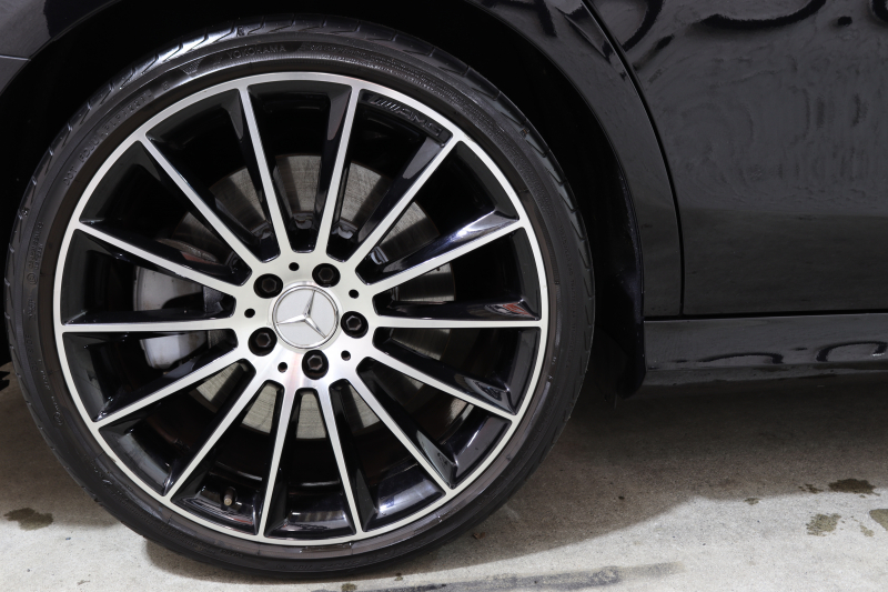 AMG Eクラス E43 4MATIC ｽﾃｰｼｮﾝﾜｺﾞﾝ ﾚｰﾀﾞｰｾｰﾌﾃｨPKG　ｷｰﾚｽｺﾞｰ 黒本革 ｼｰﾄﾋｰﾀｰ ﾊﾟﾉﾗﾏSR ﾍｯﾄﾞｱｯﾌﾟD HDDﾅﾋﾞTV ｽﾏﾎ連携 ﾌﾞﾙﾒｽﾀｰ 360ｶﾒﾗ PTS LEDﾗｲﾄ 自動Rｹﾞｰﾄ ﾊﾝｽﾞﾌﾘｰA AMG専用装備&ﾁｭｰﾆﾝｸﾞ 9AT　2年保証