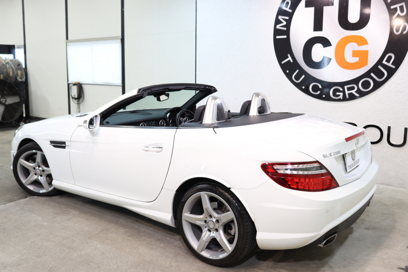 メルセデスベンツ SLKクラス SLK200 ｴｸｽｸﾙｰｼﾌﾞ AMGｽﾎﾟｰﾂ&ﾚｰﾀﾞｰｾｰﾌﾃｨPKG　中期 ｷｰﾚｽｺﾞｰ 黒本革 ｴｱｽｶｰﾌ ｶﾞﾗｽﾙｰﾌ HDDﾅﾋﾞTV BT音楽 ﾊﾞｯｸｶﾒﾗ PTS DSRC ｷｾﾉﾝ AMGｴｱﾛ&18AW ｴｱｶﾞｲﾄﾞ　2年保証