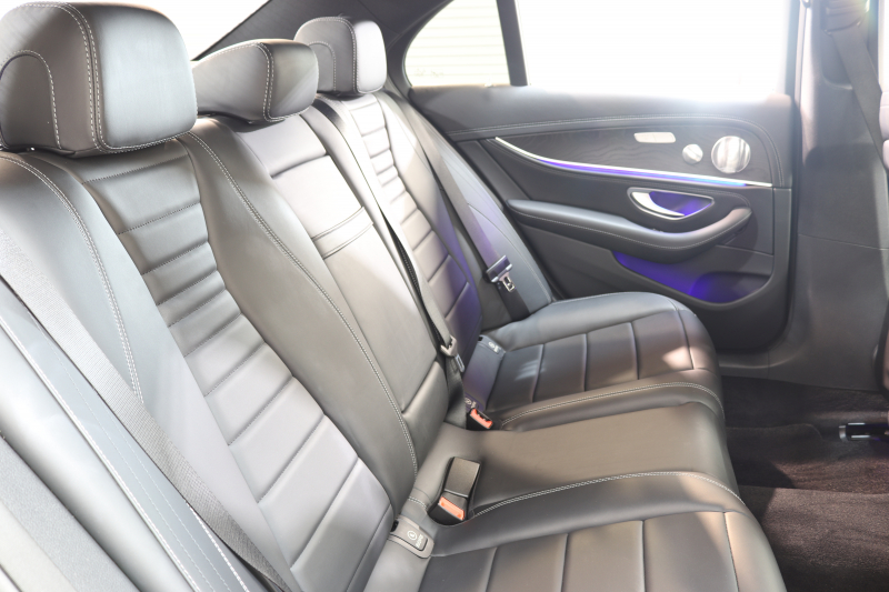 メルセデスベンツ Eクラス E220d AVG ｽﾎﾟｰﾂ ﾚｻﾞｰ&ﾚｰﾀﾞｰｾｰﾌﾃｨPKG　ｷｰﾚｽｺﾞｰ 黒本革 全席ｼｰﾄﾋｰﾀｰ HDDﾅﾋﾞTV ｽﾏﾎ連携 ﾌﾞﾙﾒｽﾀｰ 360ｶﾒﾗ PTS ｴｱﾊﾞﾗﾝｽPKG LEDﾗｲﾄ 自動ﾄﾗﾝｸ AMGｴｱﾛ&19AW ﾀﾞｲﾅﾐｯｸｾﾚｸﾄ 9AT　2年保証