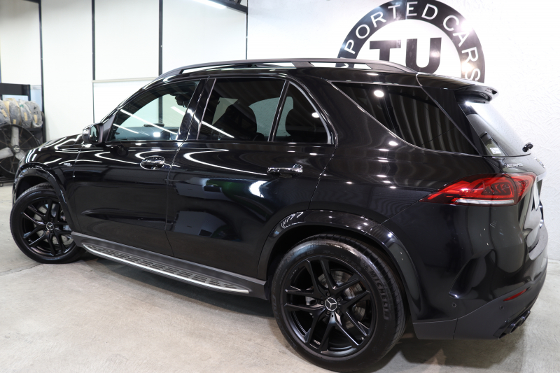 AMG GLE GLE53 4MATIC+ AMGｲﾝﾃﾘｱｶｰﾎﾞﾝ&ﾚｰﾀﾞｰｾｰﾌﾃｨPKG　ISG搭載 1ｵｰﾅｰ MEｺﾈｸﾄ ｷｰﾚｽｺﾞｰ 黒本革 ﾍﾞﾝﾁﾚｰﾀｰ ﾊﾟﾉﾗﾏSR HUD MBUXﾅﾋﾞTV ｽﾏﾎ連携 BT音楽 ﾌﾞﾙﾒｽﾀｰ 360ｶﾒﾗ PTS LEDﾗｲﾄ 自動Rｹﾞｰﾄ ﾊﾝｽﾞﾌﾘｰA AMGｴｱﾛ&21AW ﾜｲﾔﾚｽ充電 9AT　2年保証