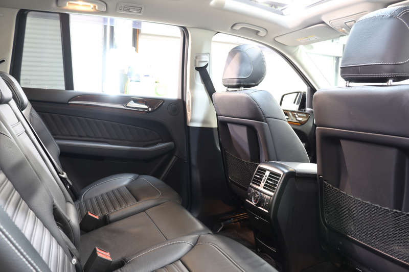 メルセデスベンツ GLS GLS350d 4MATIC ｽﾎﾟｰﾂ ﾚｰﾀﾞｰｾｰﾌﾃｨPKG　ｷｰﾚｽｺﾞｰ 黒本革 ｼｰﾄﾋｰﾀｰ ﾊﾟﾉﾗﾏSR 純正ﾅﾋﾞTV ｽﾏﾎ連携 BT音楽 harman/kardon 360ｶﾒﾗ PTS DSRC 自動Rｹﾞｰﾄ AMGｴｱﾛ&21AW ｻｲﾄﾞﾗﾝﾆﾝｸﾞﾎﾞｰﾄﾞ DSR ﾀﾞｲﾅﾐｯｸｾﾚｸﾄ ｴｱｻｽ 前後ﾄﾞﾗﾚｺ 9AT　2年保証