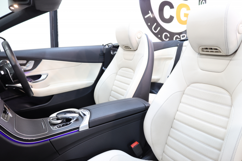 AMG Cクラス C43 4MATIC ｶﾌﾞﾘｵﾚ ﾚｰﾀﾞｰｾｰﾌﾃｨPKG　後期 ｷｰﾚｽｺﾞｰ 白本革 ｴｱｽｶｰﾌ ﾍｯﾄﾞｱｯﾌﾟD HDDﾅﾋﾞTV ｽﾏﾎ連携 ﾌﾞﾙﾒｽﾀｰ ﾊﾞｯｸｶﾒﾗ PTS LEDﾗｲﾄ AMG専用装備&ﾁｭｰﾆﾝｸﾞﾀﾞｲﾅﾐｯｸｾﾚｸﾄ 青幌 9AT　2年保証