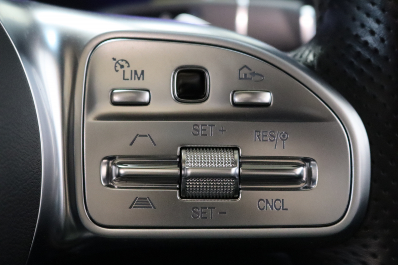 メルセデスベンツ Eクラス E200 AVG AMGﾗｲﾝ ｴｸｽｸﾙｰｼﾌﾞ&ﾚｰﾀﾞｰｾｰﾌﾃｨPKG　BSG搭載 中期 NEWｽﾃｱﾘﾝｸﾞ ｷｰﾚｽｺﾞｰ 黒本革 ﾊﾟﾉﾗﾏSR ﾍｯﾄﾞｱｯﾌﾟD HDDﾅﾋﾞTV ｽﾏﾎ連携 ﾌﾞﾙﾒｽﾀｰ 360ｶﾒﾗ PTS LEDﾗｲﾄ 自動ﾄﾗﾝｸ AMGｴｱﾛ&19AW ﾀﾞｲﾅﾐｯｸｾﾚｸﾄ 9AT　2年保証