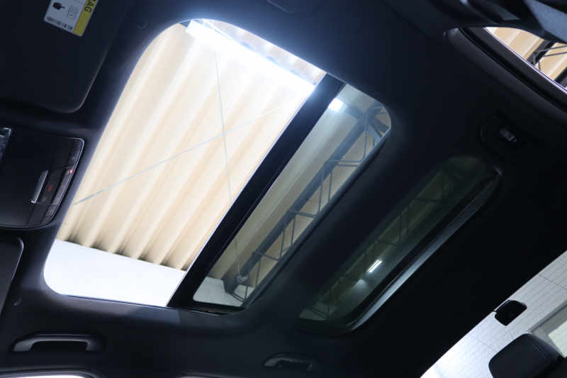 メルセデスベンツ Eクラス E200 AVG AMGﾗｲﾝ ｴｸｽｸﾙｰｼﾌﾞ&ﾚｰﾀﾞｰｾｰﾌﾃｨPKG　BSG搭載 中期 NEWｽﾃｱﾘﾝｸﾞ ｷｰﾚｽｺﾞｰ 黒本革 ﾊﾟﾉﾗﾏSR ﾍｯﾄﾞｱｯﾌﾟD HDDﾅﾋﾞTV ｽﾏﾎ連携 ﾌﾞﾙﾒｽﾀｰ 360ｶﾒﾗ PTS LEDﾗｲﾄ 自動ﾄﾗﾝｸ AMGｴｱﾛ&19AW ﾀﾞｲﾅﾐｯｸｾﾚｸﾄ 9AT　2年保証