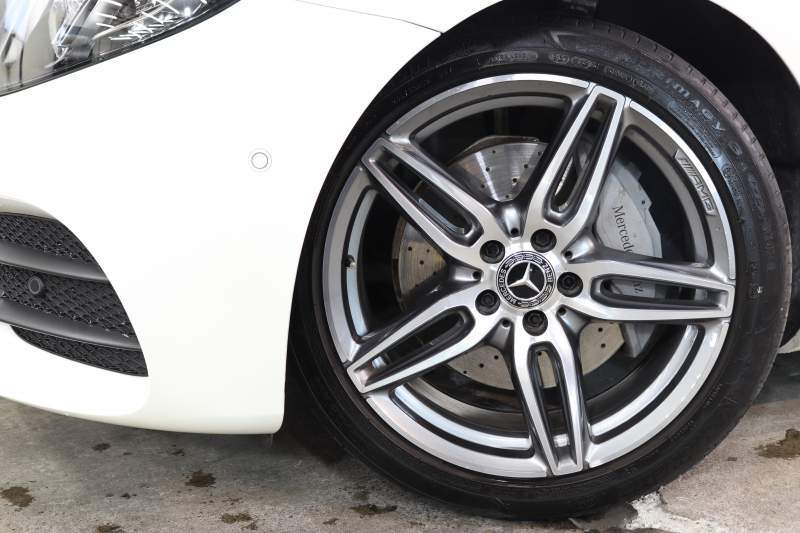 メルセデスベンツ Eクラス E200 AVG AMGﾗｲﾝ ｴｸｽｸﾙｰｼﾌﾞ&ﾚｰﾀﾞｰｾｰﾌﾃｨPKG　BSG搭載 中期 NEWｽﾃｱﾘﾝｸﾞ ｷｰﾚｽｺﾞｰ 黒本革 ﾊﾟﾉﾗﾏSR ﾍｯﾄﾞｱｯﾌﾟD HDDﾅﾋﾞTV ｽﾏﾎ連携 ﾌﾞﾙﾒｽﾀｰ 360ｶﾒﾗ PTS LEDﾗｲﾄ 自動ﾄﾗﾝｸ AMGｴｱﾛ&19AW ﾀﾞｲﾅﾐｯｸｾﾚｸﾄ 9AT　2年保証