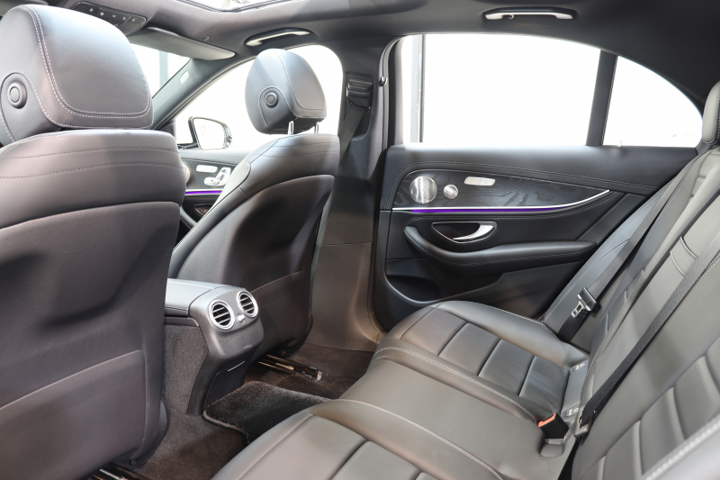 メルセデスベンツ Eクラス E200 AVG AMGﾗｲﾝ ｴｸｽｸﾙｰｼﾌﾞ&ﾚｰﾀﾞｰｾｰﾌﾃｨPKG　BSG搭載 中期 NEWｽﾃｱﾘﾝｸﾞ ｷｰﾚｽｺﾞｰ 黒本革 ﾊﾟﾉﾗﾏSR ﾍｯﾄﾞｱｯﾌﾟD HDDﾅﾋﾞTV ｽﾏﾎ連携 ﾌﾞﾙﾒｽﾀｰ 360ｶﾒﾗ PTS LEDﾗｲﾄ 自動ﾄﾗﾝｸ AMGｴｱﾛ&19AW ﾀﾞｲﾅﾐｯｸｾﾚｸﾄ 9AT　2年保証