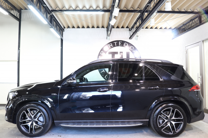 AMG GLE GLE53 4MATIC+ AMGｲﾝﾃﾘｱｶｰﾎﾞﾝ&ﾚｰﾀﾞｰｾｰﾌﾃｨPKG　ISG搭載 1ｵｰﾅｰ MEｺﾈｸﾄ ｷｰﾚｽｺﾞｰ 黒本革 ﾍﾞﾝﾁﾚｰﾀｰ ﾊﾟﾉﾗﾏSR HUD MBUXﾅﾋﾞTV ｽﾏﾎ連携 BT音楽 ﾌﾞﾙﾒｽﾀｰ 360ｶﾒﾗ PTS LEDﾗｲﾄ 自動Rｹﾞｰﾄ ﾊﾝｽﾞﾌﾘｰA AMGｴｱﾛ&21AW ﾜｲﾔﾚｽ充電 9AT　2年保証