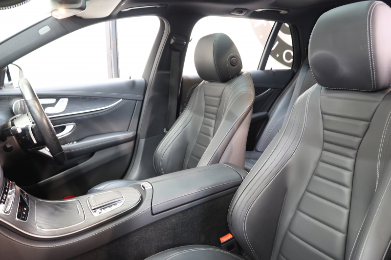 メルセデスベンツ Eクラス E200ｽﾃｰｼｮﾝﾜｺﾞﾝ ｽﾎﾟｰﾂ AMGﾗｲﾝｲﾝﾃﾘｱ&ｴｸｽｸﾙｰｼﾌﾞ&ﾚｰﾀﾞｰｾｰﾌﾃｨPKG　後期 ｷｰﾚｽｺﾞｰ 黒本革 ﾊﾟﾉﾗﾏSR ﾍｯﾄﾞｱｯﾌﾟD MBUXﾅﾋﾞTV&ARﾅﾋﾞ 360ｶﾒﾗ PTS LEDﾗｲﾄ 自動Rｹﾞｰﾄ AMGｴｱﾛ&19AW ﾀﾞｲﾅﾐｯｸS 9AT　2年保証