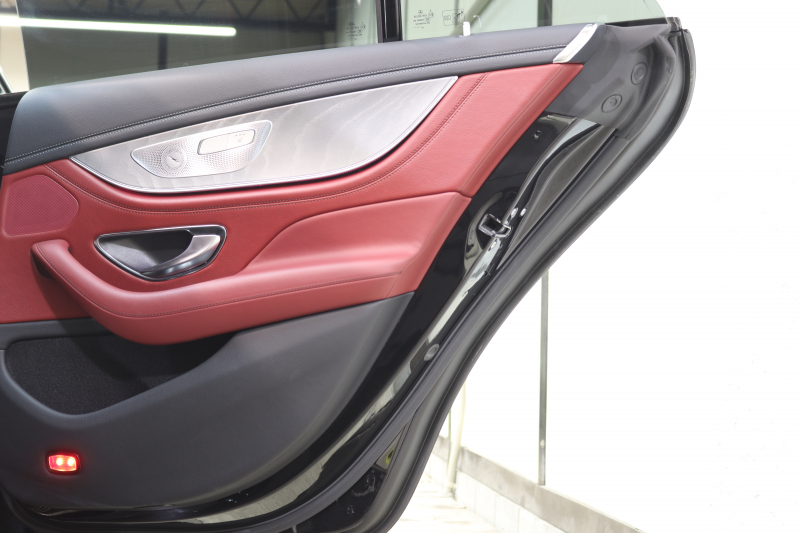 メルセデスベンツ CLS CLS450 4MATIC ｽﾎﾟｰﾂ ｴｸｽｸﾙｰｼﾌﾞ&ﾚｰﾀﾞｰｾｰﾌﾃｨPKG　ISG搭載 1ｵｰﾅｰ ｷｰﾚｽｺﾞｰ 赤/黒本革 ﾍﾞﾝﾁﾚｰﾀｰ ｻﾝﾙｰﾌ ﾍｯﾄﾞｱｯﾌﾟD HDDﾅﾋﾞTV ｽﾏﾎ連携 ﾌﾞﾙﾒｽﾀｰ 360ｶﾒﾗ PTS LEDﾗｲﾄ ﾊﾝｽﾞﾌﾘｰA AMGｴｱﾛ&19AW ｴｱｻｽ 9AT　2年保証