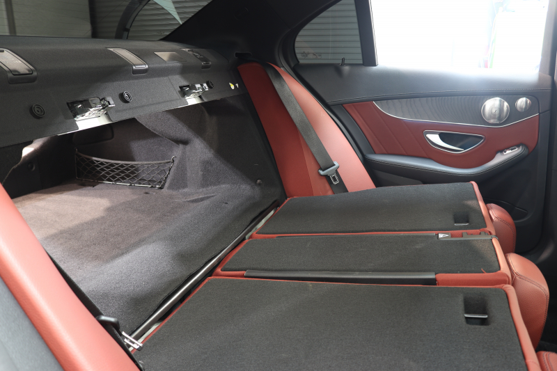 AMG Cクラス C43 4MATIC ｴｸｽｸﾙｰｼﾌﾞ&ﾚｰﾀﾞｰｾｰﾌﾃｨPKG　ｷｰﾚｽｺﾞｰ 赤本革 ﾊﾟﾉﾗﾏSR HDDﾅﾋﾞTV BT音楽 ﾌﾞﾙﾒｽﾀｰ ﾊﾞｯｸｶﾒﾗ PTS LEDﾗｲﾄ ﾊﾝｽﾞﾌﾘｰA AMG専用装備&ﾁｭｰﾆﾝｸﾞﾀﾞｲﾅﾐｯｸｾﾚｸﾄ 9AT　2年保証