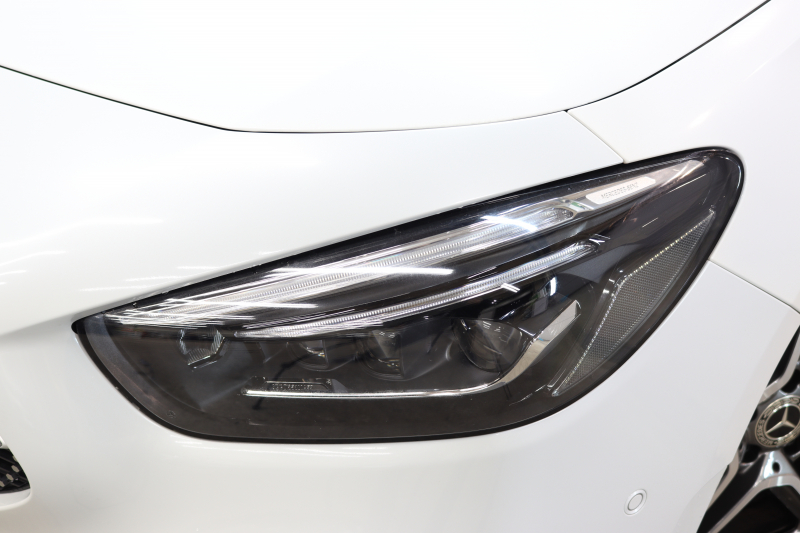 メルセデスベンツ Bクラス B180 AMGﾗｲﾝ AMGﾚｻﾞｰｴｸｽｸﾙｰｼﾌﾞ&ｱﾄﾞﾊﾞﾝｽﾄﾞ&ﾅﾋﾞｹﾞｰｼｮﾝ&ﾚｰﾀﾞｰｾｰﾌﾃｨPKG　ｷｰﾚｽｺﾞｰ 赤/黒本革 ﾊﾟﾉﾗﾏSR ﾍｯﾄﾞｱｯﾌﾟD MBUXﾅﾋﾞTV BT音楽 360ｶﾒﾗ PTS LEDﾗｲﾄ 自動Rｹﾞｰﾄ ﾊﾝｽﾞﾌﾘｰA AMGｴｱﾛ&18AW ﾜｲﾔﾚｽ充電 7AT　2年保証