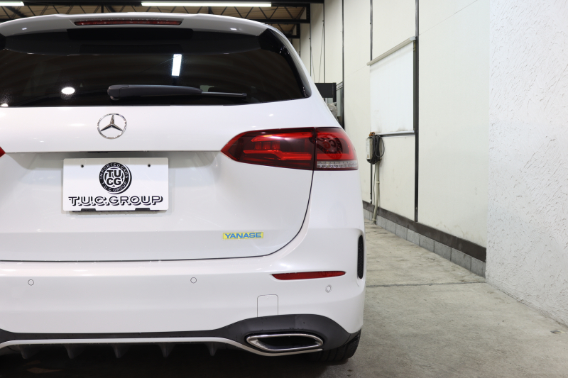 メルセデスベンツ Bクラス B180 AMGﾗｲﾝ AMGﾚｻﾞｰｴｸｽｸﾙｰｼﾌﾞ&ｱﾄﾞﾊﾞﾝｽﾄﾞ&ﾅﾋﾞｹﾞｰｼｮﾝ&ﾚｰﾀﾞｰｾｰﾌﾃｨPKG　ｷｰﾚｽｺﾞｰ 赤/黒本革 ﾊﾟﾉﾗﾏSR ﾍｯﾄﾞｱｯﾌﾟD MBUXﾅﾋﾞTV BT音楽 360ｶﾒﾗ PTS LEDﾗｲﾄ 自動Rｹﾞｰﾄ ﾊﾝｽﾞﾌﾘｰA AMGｴｱﾛ&18AW ﾜｲﾔﾚｽ充電 7AT　2年保証