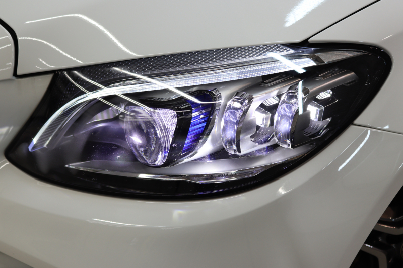 メルセデスベンツ Cクラス C200ｽﾃｰｼｮﾝﾜｺﾞﾝ ﾛｰﾚｳｽｴﾃﾞｨｼｮﾝ ｽﾎﾟｰﾂﾌﾟﾗｽ&ﾚｰﾀﾞｰｾｰﾌﾃｨPKG　特別仕様車 BSG搭載 後期最終ﾓﾃﾞﾙ 1ｵｰﾅｰ ｷｰﾚｽｺﾞｰ 黒革 ﾍｯﾄﾞｱｯﾌﾟD HDDﾅﾋﾞTV ｽﾏﾎ連携 ﾊﾞｯｸｶﾒﾗ PTS LEDﾗｲﾄ ﾊﾝｽﾞﾌﾘｰA AMGｴｱﾛ&18AW ﾜｲﾔﾚｽ充電 9AT　2年保証