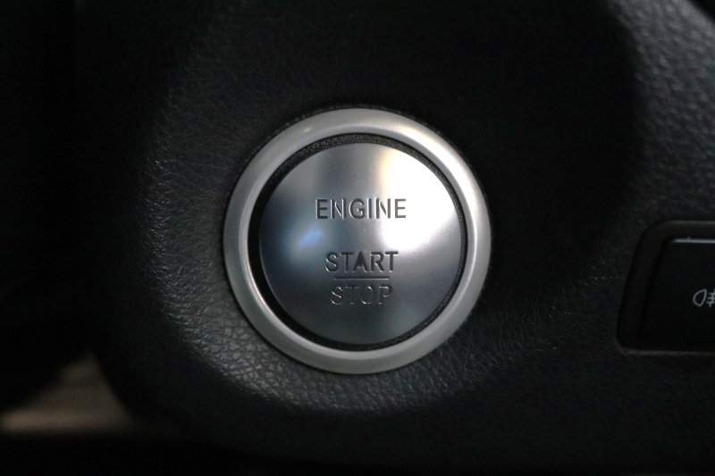 メルセデスベンツ CLAクラス CLA180 ｼｭｰﾃｨﾝｸﾞﾌﾞﾚｰｸ ｽﾎﾟｰﾂ ﾍﾞｰｼｯｸ&ﾚｰﾀﾞｰｾｰﾌﾃｨPKG　中期 ｷｰﾚｽｺﾞｰ ﾚｻﾞｰDINAMICAｼｰﾄ HDDﾅﾋﾞTV BT音楽 ﾊﾞｯｸｶﾒﾗ PTS DSRC ｷｾﾉﾝ AMGｴｱﾛ&18AW ﾀﾞｲﾅﾐｯｸｾﾚｸﾄ 純正ﾄﾞﾗﾚｺ 希少色ﾉｰｻﾞﾝﾗｲﾂﾌﾞﾗｯｸ　2年保証