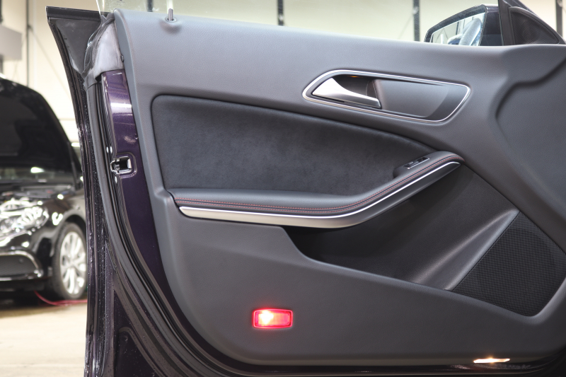 メルセデスベンツ CLAクラス CLA180 ｼｭｰﾃｨﾝｸﾞﾌﾞﾚｰｸ ｽﾎﾟｰﾂ ﾍﾞｰｼｯｸ&ﾚｰﾀﾞｰｾｰﾌﾃｨPKG　中期 ｷｰﾚｽｺﾞｰ ﾚｻﾞｰDINAMICAｼｰﾄ HDDﾅﾋﾞTV BT音楽 ﾊﾞｯｸｶﾒﾗ PTS DSRC ｷｾﾉﾝ AMGｴｱﾛ&18AW ﾀﾞｲﾅﾐｯｸｾﾚｸﾄ 純正ﾄﾞﾗﾚｺ 希少色ﾉｰｻﾞﾝﾗｲﾂﾌﾞﾗｯｸ　2年保証