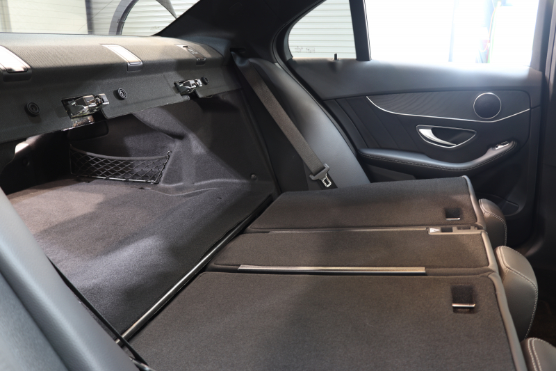 メルセデスベンツ Cクラス C200 AVG AMGﾗｲﾝ ﾚｰﾀﾞｰｾｰﾌﾃｨPKG　BSG搭載 後期 MEｺﾈｸﾄ ｷｰﾚｽｺﾞｰ 黒革 HDDﾅﾋﾞTV ｽﾏﾎ連携 ﾊﾞｯｸｶﾒﾗ PTS LEDﾗｲﾄ AMGｴｱﾛ&18AW ﾀﾞｲﾅﾐｯｸS ｴｱｻｽ 9AT　2年保証