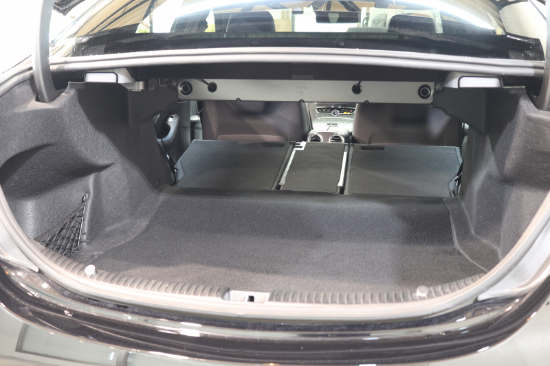 メルセデスベンツ Cクラス C200 AVG AMGﾗｲﾝ ﾚｰﾀﾞｰｾｰﾌﾃｨPKG　BSG搭載 後期 MEｺﾈｸﾄ ｷｰﾚｽｺﾞｰ 黒革 HDDﾅﾋﾞTV ｽﾏﾎ連携 ﾊﾞｯｸｶﾒﾗ PTS LEDﾗｲﾄ AMGｴｱﾛ&18AW ﾀﾞｲﾅﾐｯｸS ｴｱｻｽ 9AT　2年保証