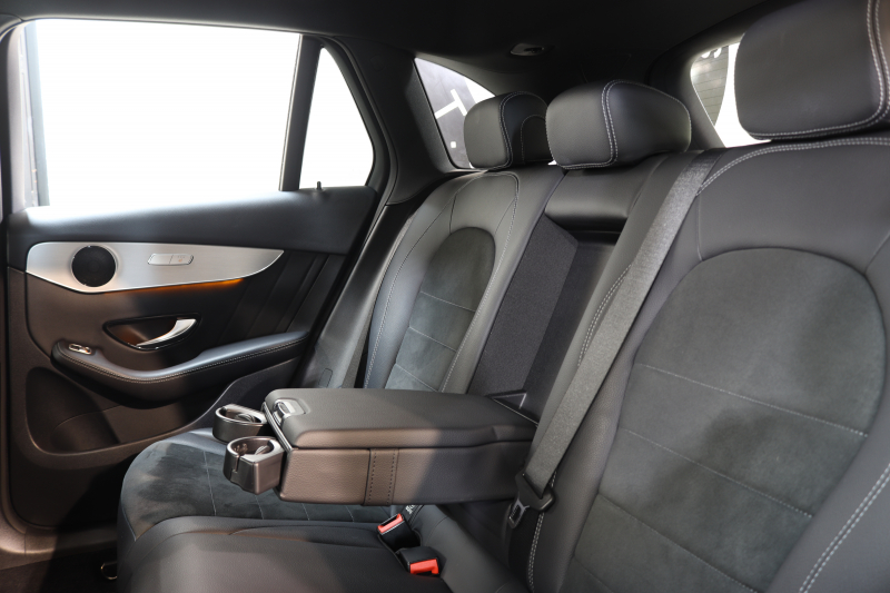 メルセデスベンツ GLC GLC220d 4MATIC ｽﾎﾟｰﾂ ﾚｰﾀﾞｰｾｰﾌﾃｨPKG　ｷｰﾚｽｺﾞｰ ﾌﾞﾗｯｸﾚｻﾞｰDINAMICAｼｰﾄ ﾍｯﾄﾞｱｯﾌﾟD HDDﾅﾋﾞTV BT音楽 360ｶﾒﾗ PTS LEDﾗｲﾄ ﾊﾝｽﾞﾌﾘｰA AMGｴｱﾛ&19AW ﾀﾞｲﾅﾐｯｸS 9AT　2年保証