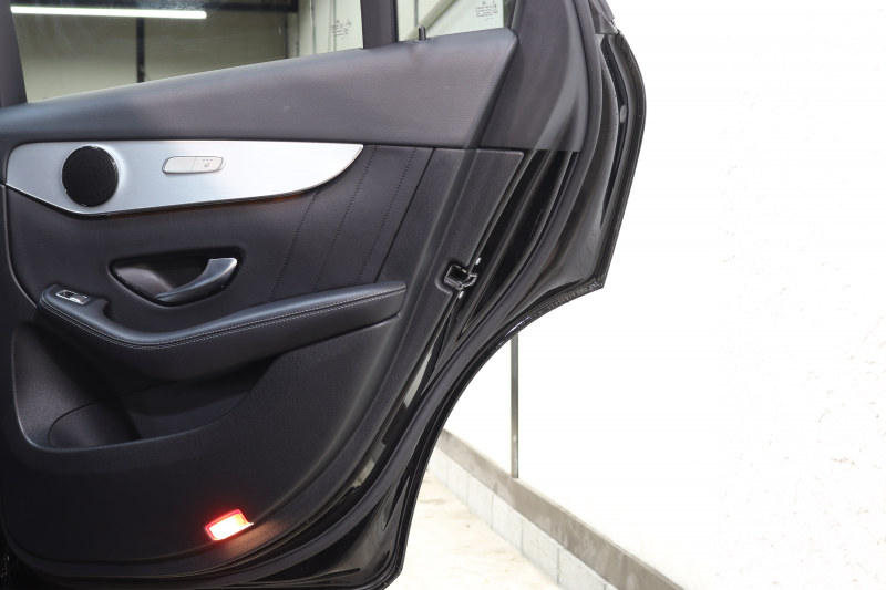 メルセデスベンツ GLC GLC220d 4MATIC ｽﾎﾟｰﾂ ﾚｰﾀﾞｰｾｰﾌﾃｨPKG　ｷｰﾚｽｺﾞｰ ﾌﾞﾗｯｸﾚｻﾞｰDINAMICAｼｰﾄ ﾍｯﾄﾞｱｯﾌﾟD HDDﾅﾋﾞTV BT音楽 360ｶﾒﾗ PTS LEDﾗｲﾄ ﾊﾝｽﾞﾌﾘｰA AMGｴｱﾛ&19AW ﾀﾞｲﾅﾐｯｸS 9AT　2年保証