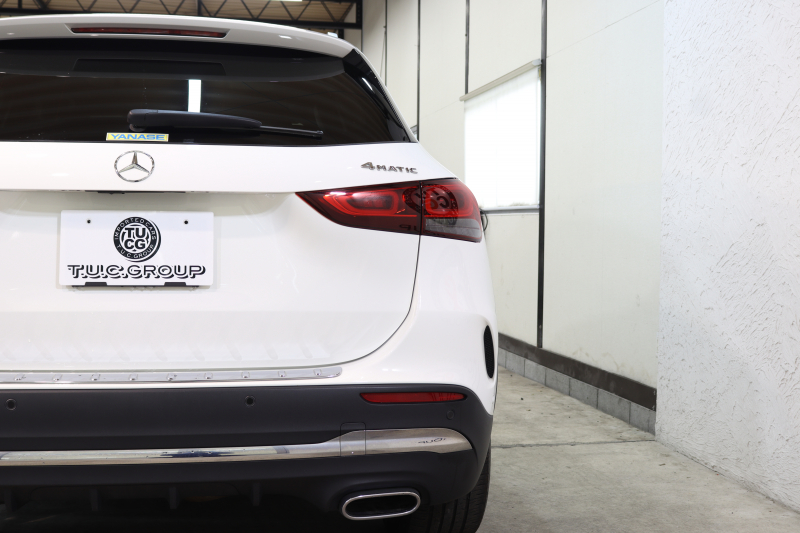 メルセデスベンツ GLA GLA200d 4MATIC AMGﾗｲﾝ AMGﾚｻﾞｰｴｸｽｸﾙｰｼﾌﾞ&ｱﾄﾞﾊﾞﾝｽﾄﾞ&ﾅﾋﾞｹﾞｰｼｮﾝ&ﾚｰﾀﾞｰｾｰﾌﾃｨPKG　ｷｰﾚｽｺﾞｰ 赤/黒本革 ﾊﾟﾉﾗﾏSR ﾍｯﾄﾞｱｯﾌﾟD MBUXﾅﾋﾞTV BT音楽 ｱﾄﾞﾊﾞﾝｽﾄﾞｻｳﾝﾄﾞ 360ｶﾒﾗ PTS LEDﾗｲﾄ ﾊﾝｽﾞﾌﾘｰA AMGｴｱﾛ&19AW 8AT　2年保証