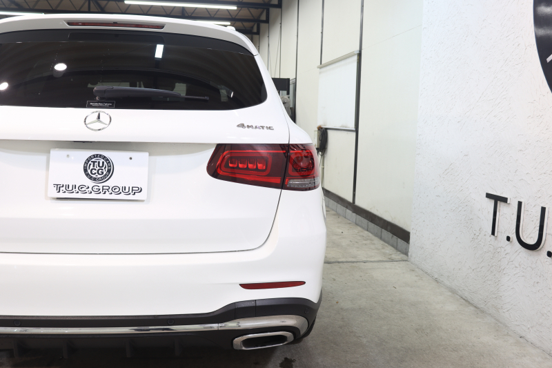 メルセデスベンツ GLC GLC220d 4MATIC AMGﾗｲﾝ ﾚｻﾞｰｴｸｽｸﾙｰｼﾌﾞ&ﾚｰﾀﾞｰｾｰﾌﾃｨPKG　後期 1ｵｰﾅｰ ｷｰﾚｽｺﾞｰ 黒本革 ﾍﾞﾝﾁﾚｰﾀｰ ﾊﾟﾉﾗﾏSR ﾍｯﾄﾞｱｯﾌﾟD MBUXﾅﾋﾞTV BT音楽 ﾌﾞﾙﾒｽﾀｰ 360ｶﾒﾗ PTS LEDﾗｲﾄ ﾊﾝｽﾞﾌﾘｰA AMGｴｱﾛ&19AW ｴｱｻｽ ﾜｲﾔﾚｽ充電 9AT　2年保証