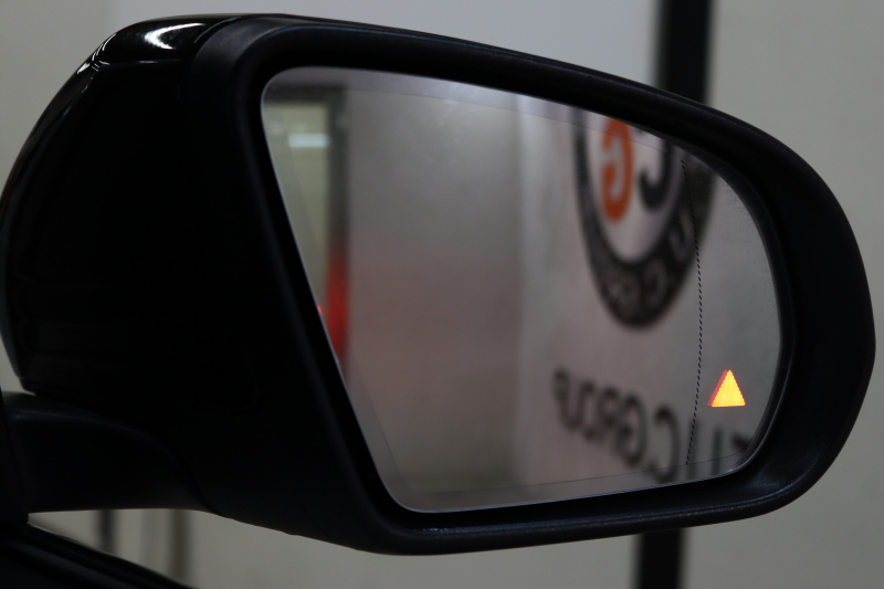 メルセデスベンツ GLB GLB250 4MATIC ｽﾎﾟｰﾂ ﾅｲﾄ&ﾅﾋﾞｹﾞｰｼｮﾝ&ﾚｰﾀﾞｰｾｰﾌﾃｨPKG　ｷｰﾚｽｺﾞｰ 黒本革 MBUXﾅﾋﾞTV BT音楽 ｱﾄﾞﾊﾞﾝｽﾄﾞｻｳﾝﾄﾞ 360ｶﾒﾗ PTS LEDﾗｲﾄ ﾊﾝｽﾞﾌﾘｰA AMGｴｱﾛ&20AW 8AT　2年保証