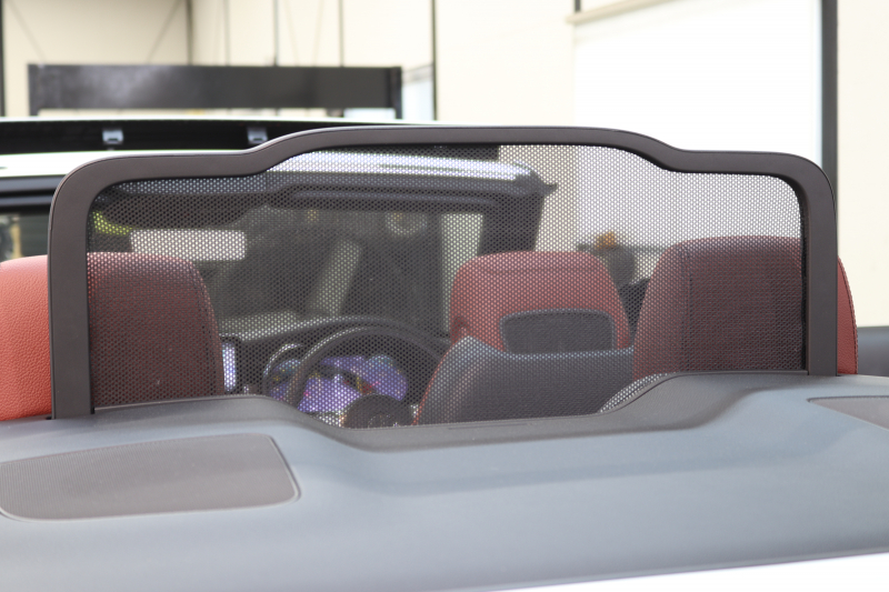 メルセデスベンツ Cクラス C180ｶﾌﾞﾘｵﾚ ｽﾎﾟｰﾂ ﾚｻﾞｰｴｸｽｸﾙｰｼﾌﾞ&ﾚｰﾀﾞｰｾｰﾌﾃｨPKG　後期 1ｵｰﾅｰ ｷｰﾚｽｺﾞｰ 赤本革 ｴｱｽｶｰﾌ ﾍｯﾄﾞｱｯﾌﾟD HDDﾅﾋﾞTV ｽﾏﾎ連携 ﾊﾞｯｸｶﾒﾗ PTS LEDﾗｲﾄ 赤幌 ﾀﾞｲﾅﾐｯｸS ｴｱｻｽ 9AT　2年保証