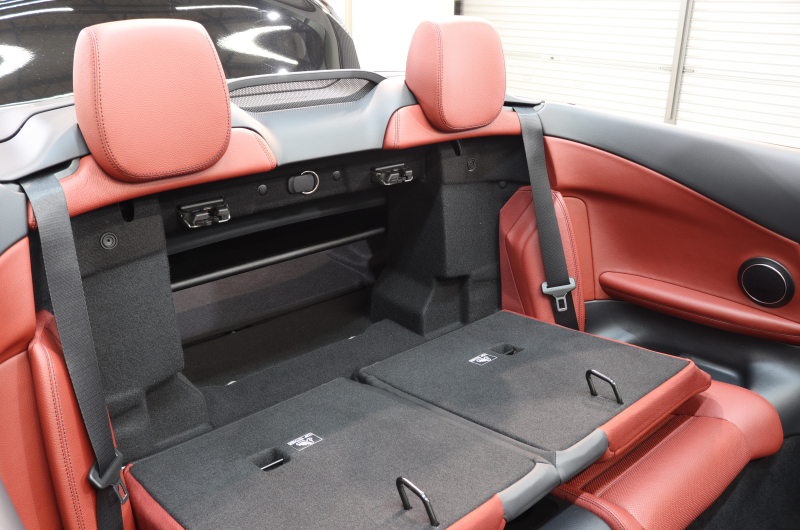 メルセデスベンツ Cクラス C180ｶﾌﾞﾘｵﾚ ｽﾎﾟｰﾂ ﾚｻﾞｰｴｸｽｸﾙｰｼﾌﾞ&ﾚｰﾀﾞｰｾｰﾌﾃｨPKG　後期 1ｵｰﾅｰ ｷｰﾚｽｺﾞｰ 赤本革 ｴｱｽｶｰﾌ ﾍｯﾄﾞｱｯﾌﾟD HDDﾅﾋﾞTV ｽﾏﾎ連携 ﾊﾞｯｸｶﾒﾗ PTS LEDﾗｲﾄ 赤幌 ﾀﾞｲﾅﾐｯｸS ｴｱｻｽ 9AT　2年保証