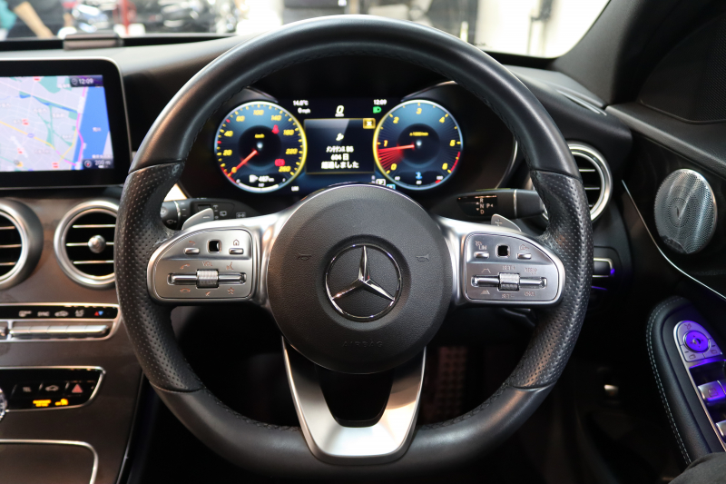 メルセデスベンツ Cクラス C220dｽﾃｰｼｮﾝﾜｺﾞﾝ AVG AMGﾗｲﾝ ﾚｻﾞｰｴｸｽｸﾙｰｼﾌﾞ&ﾚｰﾀﾞｰｾｰﾌﾃｨPKG　後期 MEｺﾈｸﾄ ｷｰﾚｽｺﾞｰ 黒本革 ﾍｯﾄﾞｱｯﾌﾟD HDDﾅﾋﾞTV ｽﾏﾎ連携 ﾊﾞｯｸｶﾒﾗ PTS LEDﾗｲﾄ ﾊﾝｽﾞﾌﾘｰA AMGｴｱﾛ&18AW ｴｱｻｽ 9AT 希少色ｾﾚﾅｲﾄｸﾞﾚｰM　2年保証
