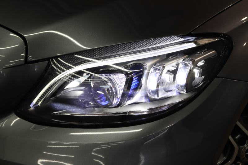 メルセデスベンツ Cクラス C220dｽﾃｰｼｮﾝﾜｺﾞﾝ AVG AMGﾗｲﾝ ﾚｻﾞｰｴｸｽｸﾙｰｼﾌﾞ&ﾚｰﾀﾞｰｾｰﾌﾃｨPKG　後期 MEｺﾈｸﾄ ｷｰﾚｽｺﾞｰ 黒本革 ﾍｯﾄﾞｱｯﾌﾟD HDDﾅﾋﾞTV ｽﾏﾎ連携 ﾊﾞｯｸｶﾒﾗ PTS LEDﾗｲﾄ ﾊﾝｽﾞﾌﾘｰA AMGｴｱﾛ&18AW ｴｱｻｽ 9AT 希少色ｾﾚﾅｲﾄｸﾞﾚｰM　2年保証