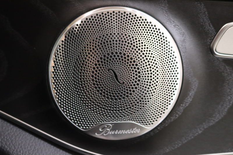 メルセデスベンツ Cクラス C220dｽﾃｰｼｮﾝﾜｺﾞﾝ AVG AMGﾗｲﾝ ﾚｻﾞｰｴｸｽｸﾙｰｼﾌﾞ&ﾚｰﾀﾞｰｾｰﾌﾃｨPKG　後期 MEｺﾈｸﾄ ｷｰﾚｽｺﾞｰ 黒本革 ﾍｯﾄﾞｱｯﾌﾟD HDDﾅﾋﾞTV ｽﾏﾎ連携 ﾊﾞｯｸｶﾒﾗ PTS LEDﾗｲﾄ ﾊﾝｽﾞﾌﾘｰA AMGｴｱﾛ&18AW ｴｱｻｽ 9AT 希少色ｾﾚﾅｲﾄｸﾞﾚｰM　2年保証