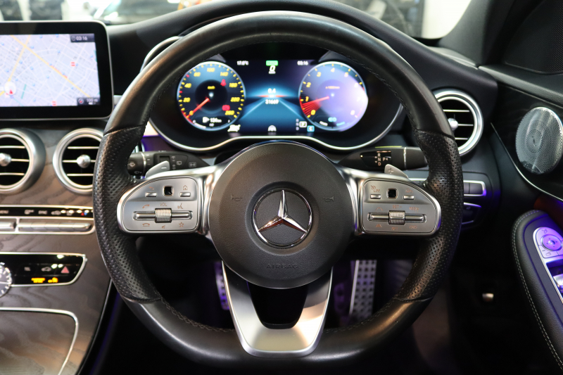 メルセデスベンツ Cクラス C200ｽﾃｰｼｮﾝﾜｺﾞﾝ 4MATIC AVG AMGﾗｲﾝ ﾚｻﾞｰｴｸｽｸﾙｰｼﾌﾞ&ﾚｰﾀﾞｰｾｰﾌﾃｨPKG　BSG搭載 ｷｰﾚｽｺﾞｰ 赤本革 ﾊﾟﾉﾗﾏSR ﾍｯﾄﾞｱｯﾌﾟD HDDﾅﾋﾞTV ｽﾏﾎ連携 ﾌﾞﾙﾒｽﾀｰ ﾊﾞｯｸｶﾒﾗ PTS LEDﾗｲﾄ ﾊﾝｽﾞﾌﾘｰA AMGｴｱﾛ&18AW ｴｱｻｽ 9AT　2年保証