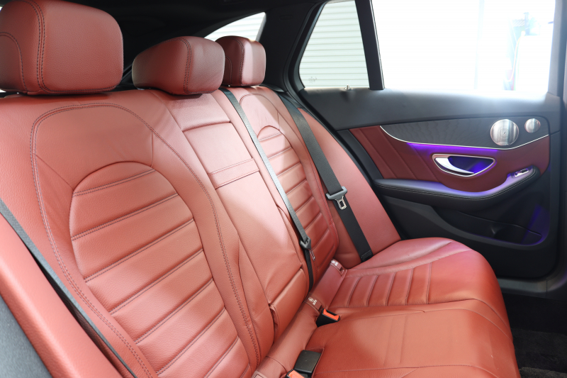 メルセデスベンツ Cクラス C200ｽﾃｰｼｮﾝﾜｺﾞﾝ 4MATIC AVG AMGﾗｲﾝ ﾚｻﾞｰｴｸｽｸﾙｰｼﾌﾞ&ﾚｰﾀﾞｰｾｰﾌﾃｨPKG　BSG搭載 ｷｰﾚｽｺﾞｰ 赤本革 ﾊﾟﾉﾗﾏSR ﾍｯﾄﾞｱｯﾌﾟD HDDﾅﾋﾞTV ｽﾏﾎ連携 ﾌﾞﾙﾒｽﾀｰ ﾊﾞｯｸｶﾒﾗ PTS LEDﾗｲﾄ ﾊﾝｽﾞﾌﾘｰA AMGｴｱﾛ&18AW ｴｱｻｽ 9AT　2年保証