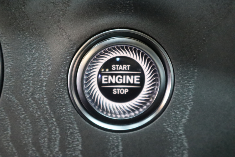 AMG Eクラス E53 4MATIC+ ｴｸｽｸﾙｰｼﾌﾞ&ﾚｰﾀﾞｰｾｰﾌﾃｨPKG　ISG搭載 後期 1ｵｰﾅｰ ｷｰﾚｽｺﾞｰ 黒本革 ﾍﾞﾝﾁﾚｰﾀｰ ﾊﾟﾉﾗﾏSR ﾍｯﾄﾞｱｯﾌﾟD MBUXﾅﾋﾞTV&ARﾅﾋﾞTV ｽﾏﾎ連携 ﾌﾞﾙﾒｽﾀｰ 360ｶﾒﾗ PTS LEDﾗｲﾄ ﾊﾝｽﾞﾌﾘｰA AMG専用装備&ﾁｭｰﾆﾝｸﾞ ﾜｲﾔﾚｽ充電 9AT　2年保証