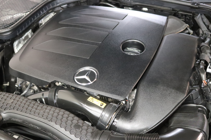 メルセデスベンツ Cクラス C200ｽﾃｰｼｮﾝﾜｺﾞﾝ AVG AMGﾗｲﾝ ﾚｻﾞｰｴｸｽｸﾙｰｼﾌﾞ&ﾚｰﾀﾞｰｾｰﾌﾃｨPKG　BSG搭載 後期 1ｵｰﾅｰ 赤本革 ﾊﾟﾉﾗﾏSR HUD HDDﾅﾋﾞTV ｽﾏﾎ連携 ﾌﾞﾙﾒｽﾀｰ ﾊﾞｯｸｶﾒﾗ PTS LEDﾗｲﾄ ﾊﾝｽﾞﾌﾘｰA AMGｴｱﾛ&18AW ｴｱｻｽ 9AT 希少色ｾﾚﾅｲﾄｸﾞﾚｰM　2年保証