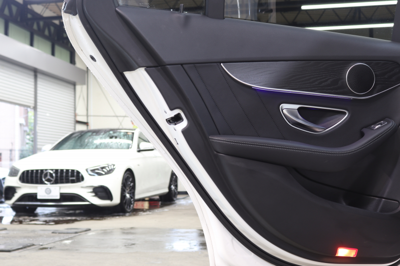 メルセデスベンツ Cクラス C220dｽﾃｰｼｮﾝﾜｺﾞﾝ AVG AMGﾗｲﾝ ﾚｰﾀﾞｰｾｰﾌﾃｨPKG　後期 MEｺﾈｸﾄ ｷｰﾚｽｺﾞｰ 黒革 HDDﾅﾋﾞTV ｽﾏﾎ連携 ﾊﾞｯｸｶﾒﾗ PTS LEDﾗｲﾄ 自動Rｹﾞｰﾄ AMGｴｱﾛ&18AW ｴｱｻｽ 9AT　2年保証