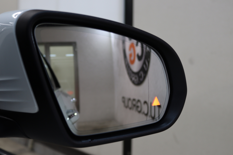 メルセデスベンツ Cクラス C220dｽﾃｰｼｮﾝﾜｺﾞﾝ AVG AMGﾗｲﾝ ﾚｰﾀﾞｰｾｰﾌﾃｨPKG　後期 MEｺﾈｸﾄ ｷｰﾚｽｺﾞｰ 黒革 HDDﾅﾋﾞTV ｽﾏﾎ連携 ﾊﾞｯｸｶﾒﾗ PTS LEDﾗｲﾄ 自動Rｹﾞｰﾄ AMGｴｱﾛ&18AW ｴｱｻｽ 9AT　2年保証