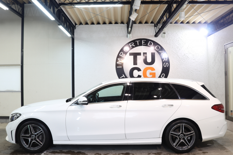 メルセデスベンツ Cクラス C220dｽﾃｰｼｮﾝﾜｺﾞﾝ AVG AMGﾗｲﾝ ﾚｰﾀﾞｰｾｰﾌﾃｨPKG　後期 MEｺﾈｸﾄ ｷｰﾚｽｺﾞｰ 黒革 HDDﾅﾋﾞTV ｽﾏﾎ連携 ﾊﾞｯｸｶﾒﾗ PTS LEDﾗｲﾄ 自動Rｹﾞｰﾄ AMGｴｱﾛ&18AW ｴｱｻｽ 9AT　2年保証