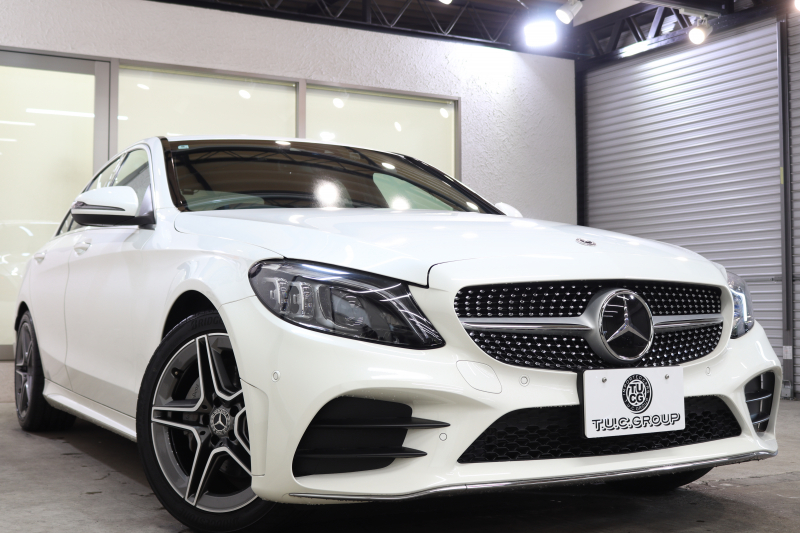 メルセデスベンツ Cクラス C200 AVG AMGﾗｲﾝ ﾚｻﾞｰｴｸｽｸﾙｰｼﾌﾞ&ﾚｰﾀﾞｰｾｰﾌﾃｨPKG　BSG搭載 後期 ｷｰﾚｽｺﾞｰ 黒本革 ﾍｯﾄﾞｱｯﾌﾟD HDDﾅﾋﾞTV ｽﾏﾎ連携 ﾌﾞﾙﾒｽﾀｰ ﾊﾞｯｸｶﾒﾗ PTS LEDﾗｲﾄ ﾊﾝｽﾞﾌﾘｰA AMGｴｱﾛ&18AW ｴｱｻｽ 9AT　2年保証