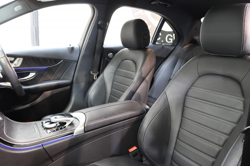 メルセデスベンツ Cクラス C200 AVG AMGﾗｲﾝ ﾚｻﾞｰｴｸｽｸﾙｰｼﾌﾞ&ﾚｰﾀﾞｰｾｰﾌﾃｨPKG　BSG搭載 後期 ｷｰﾚｽｺﾞｰ 黒本革 ﾍｯﾄﾞｱｯﾌﾟD HDDﾅﾋﾞTV ｽﾏﾎ連携 ﾌﾞﾙﾒｽﾀｰ ﾊﾞｯｸｶﾒﾗ PTS LEDﾗｲﾄ ﾊﾝｽﾞﾌﾘｰA AMGｴｱﾛ&18AW ｴｱｻｽ 9AT　2年保証