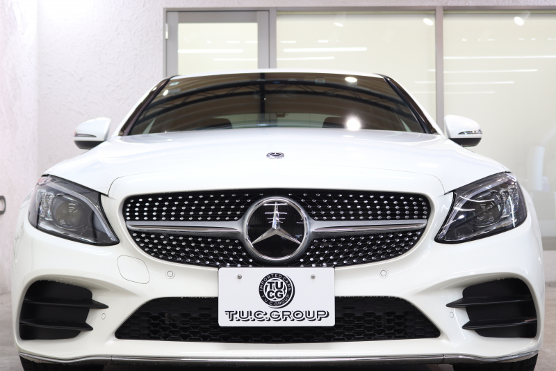 メルセデスベンツ Cクラス C200 AVG AMGﾗｲﾝ ﾚｻﾞｰｴｸｽｸﾙｰｼﾌﾞ&ﾚｰﾀﾞｰｾｰﾌﾃｨPKG　BSG搭載 後期 ｷｰﾚｽｺﾞｰ 黒本革 ﾍｯﾄﾞｱｯﾌﾟD HDDﾅﾋﾞTV ｽﾏﾎ連携 ﾌﾞﾙﾒｽﾀｰ ﾊﾞｯｸｶﾒﾗ PTS LEDﾗｲﾄ ﾊﾝｽﾞﾌﾘｰA AMGｴｱﾛ&18AW ｴｱｻｽ 9AT　2年保証