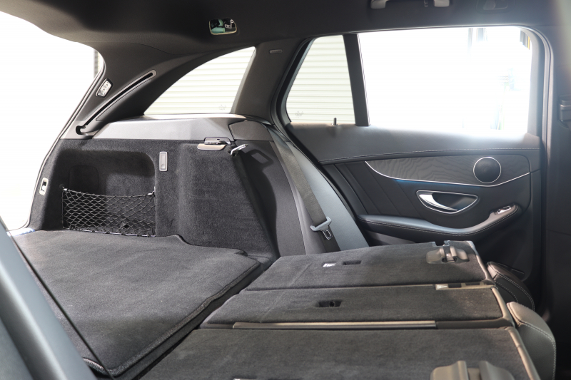 メルセデスベンツ Cクラス C200ｽﾃｰｼｮﾝﾜｺﾞﾝ ｽﾎﾟｰﾂ ﾚｰﾀﾞｰｾｰﾌﾃｨPKG　中期 1ｵｰﾅｰ 黒革 純正ﾅﾋﾞTV BT音楽 ﾊﾞｯｸｶﾒﾗ PTS LEDﾗｲﾄ 自動Rｹﾞｰﾄ AMGｴｱﾛ&18AW ﾀﾞｲﾅﾐｯｸｾﾚｸﾄ ｴｱｻｽ 9AT　2年保証