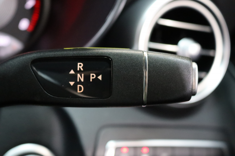 メルセデスベンツ Cクラス C200ｽﾃｰｼｮﾝﾜｺﾞﾝ ｽﾎﾟｰﾂ ﾚｰﾀﾞｰｾｰﾌﾃｨPKG　中期 1ｵｰﾅｰ 黒革 純正ﾅﾋﾞTV BT音楽 ﾊﾞｯｸｶﾒﾗ PTS LEDﾗｲﾄ 自動Rｹﾞｰﾄ AMGｴｱﾛ&18AW ﾀﾞｲﾅﾐｯｸｾﾚｸﾄ ｴｱｻｽ 9AT　2年保証