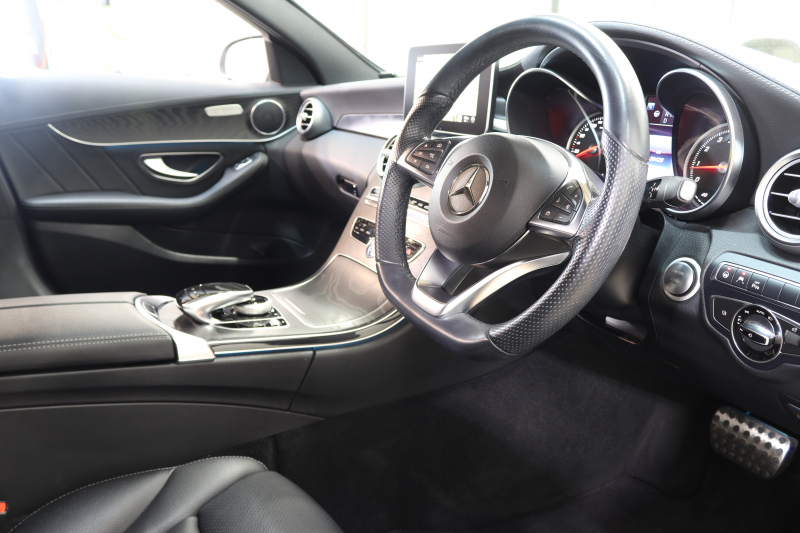 メルセデスベンツ Cクラス C200ｽﾃｰｼｮﾝﾜｺﾞﾝ ｽﾎﾟｰﾂ ﾚｰﾀﾞｰｾｰﾌﾃｨPKG　中期 1ｵｰﾅｰ 黒革 純正ﾅﾋﾞTV BT音楽 ﾊﾞｯｸｶﾒﾗ PTS LEDﾗｲﾄ 自動Rｹﾞｰﾄ AMGｴｱﾛ&18AW ﾀﾞｲﾅﾐｯｸｾﾚｸﾄ ｴｱｻｽ 9AT　2年保証