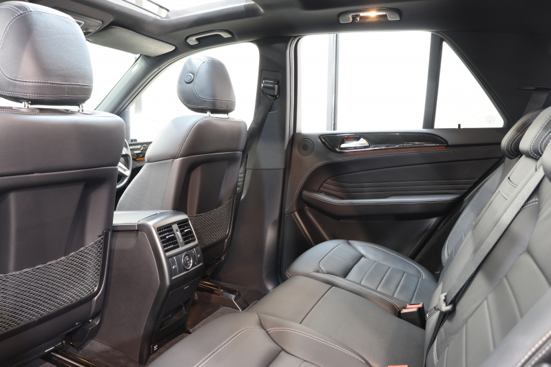 メルセデスベンツ Mクラス ML350 4MATIC AMGｽﾎﾟｰﾂ&AMGｴｸｽｸﾙｰｼﾌﾞ&ｺﾝﾌｫｰﾄ&ﾚｰﾀﾞｰｾｰﾌﾃｨPKG　最終ﾓﾃﾞﾙ ｷｰﾚｽｺﾞｰ 黒本革 ﾊﾟﾉﾗﾏSR 純正ﾅﾋﾞTV BT音楽 360ｶﾒﾗ PTS DSRC 自動Rｹﾞｰﾄ AMGｴｱﾛ&20AW ｷｾﾉﾝ　2年保証