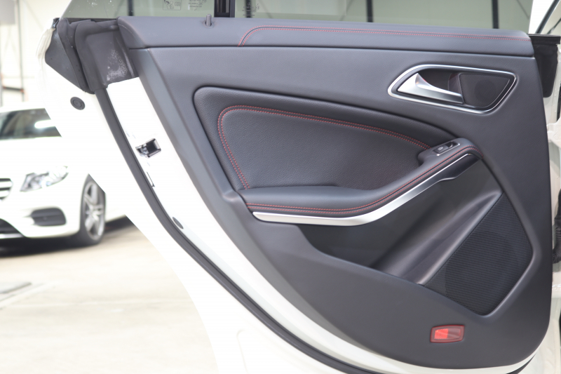 メルセデスベンツ CLAクラス CLA180ｼｭｰﾃｨﾝｸﾞﾌﾞﾚｰｸ ｽﾎﾟｰﾂ AMGﾚｻﾞｰｴｸｽｸﾙｰｼﾌﾞ&ﾚｰﾀﾞｰｾｰﾌﾃｨPKG　後期 ｷｰﾚｽｺﾞｰ 黒本革 ﾊﾟﾉﾗﾏSR HDDﾅﾋﾞTV&ｷｬﾝｾﾗｰ ｽﾏﾎ連携 harman/kardon ﾊﾞｯｸｶﾒﾗ PTS LEDﾗｲﾄ 自動Rｹﾞｰﾄ ﾊﾝｽﾞﾌﾘｰA AMGｴｱﾛ&18AW 7AT　2年保証